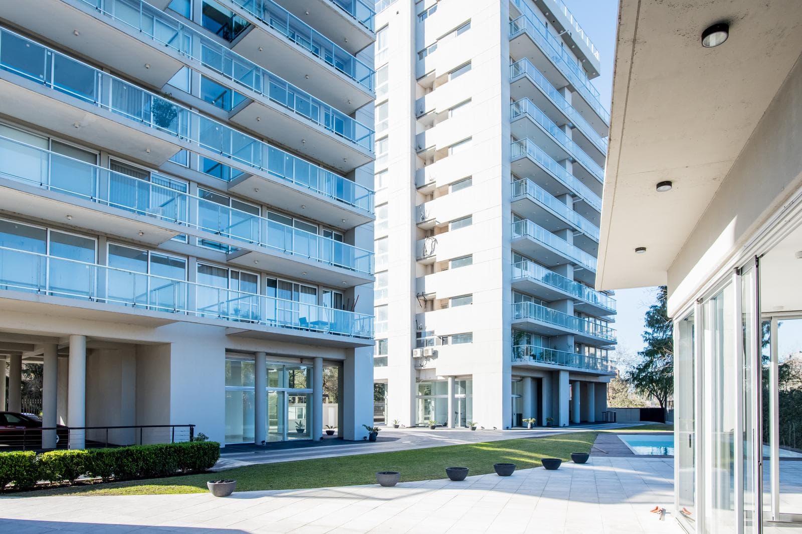 3-Bedroom Apartment with Double Garage at Fisherton View