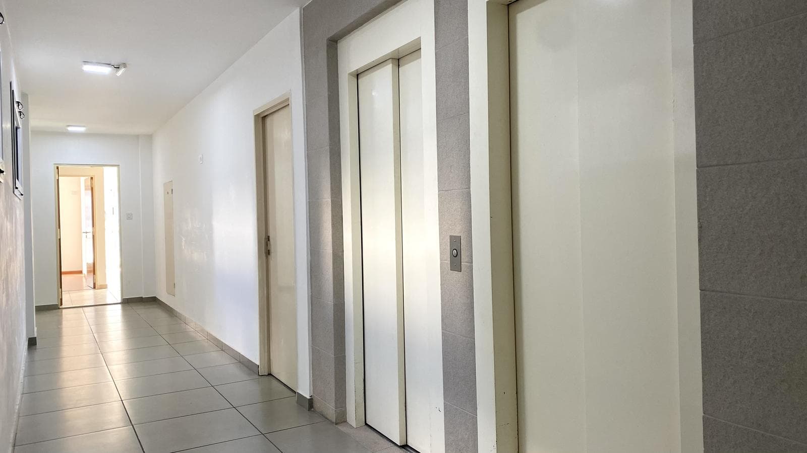 For Sale/Financing: Covered Garage, Ground Floor. Downtown