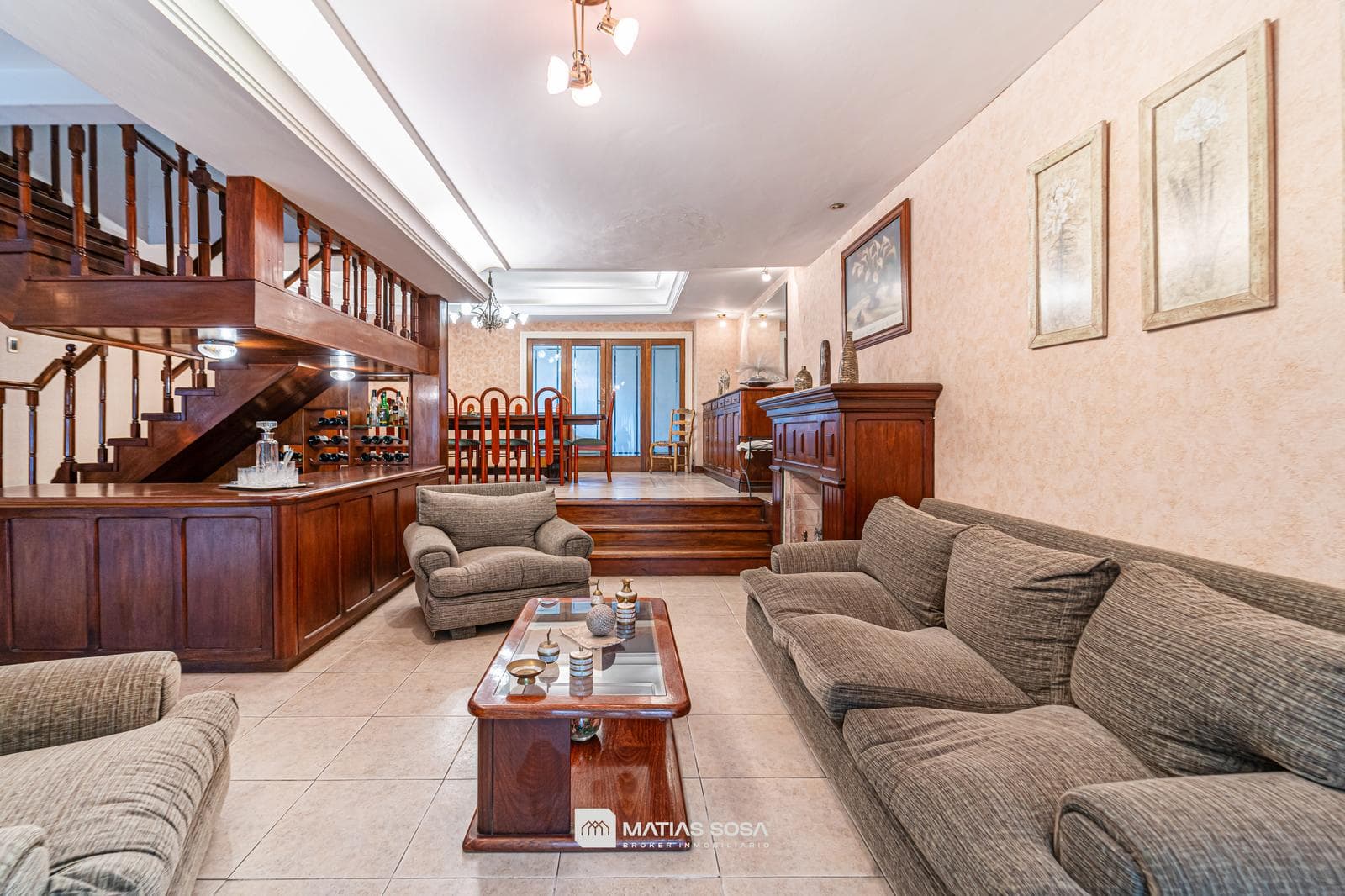 For Sale - 4-room house with a park and barbecue area - Chauvin neighborhood