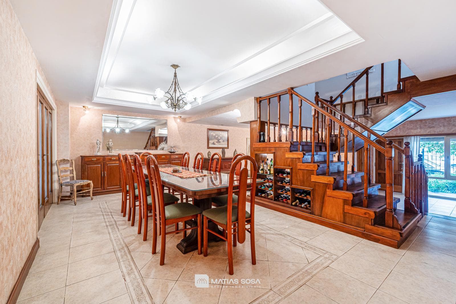 For Sale - 4-room house with a park and barbecue area - Chauvin neighborhood