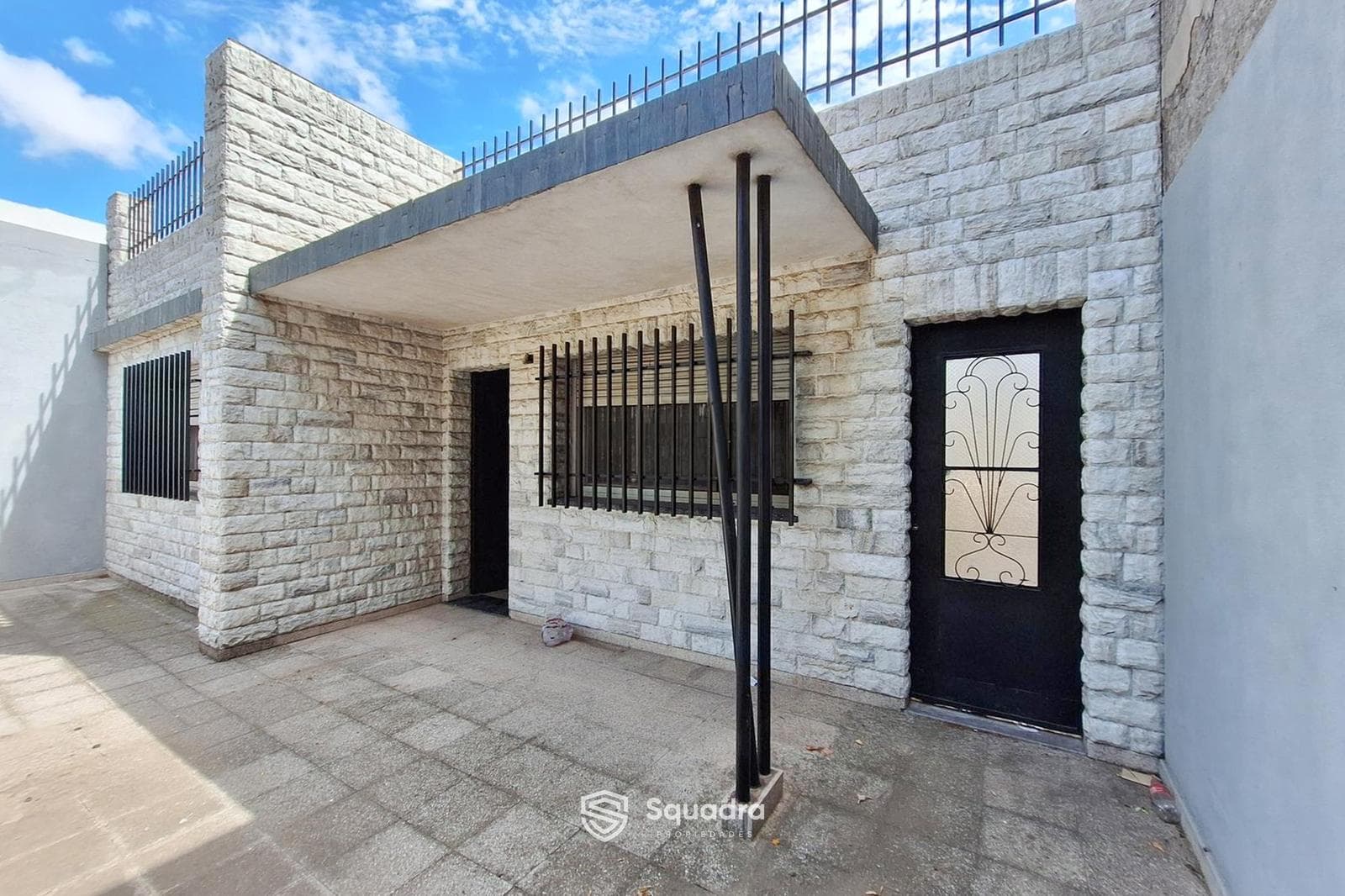 FOR SALE – 3-bedroom house. Bella Vista, Rosario.