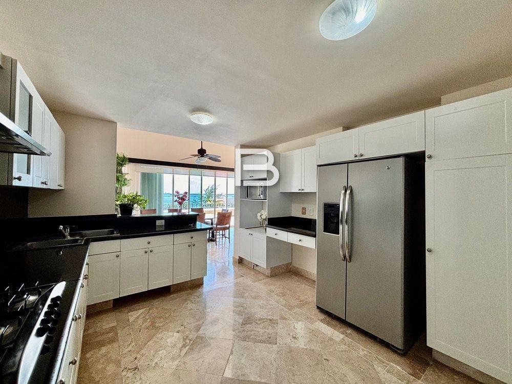 Furnished Penthouse for Rent in Isla Dorada, Cancún's Hotel Zone