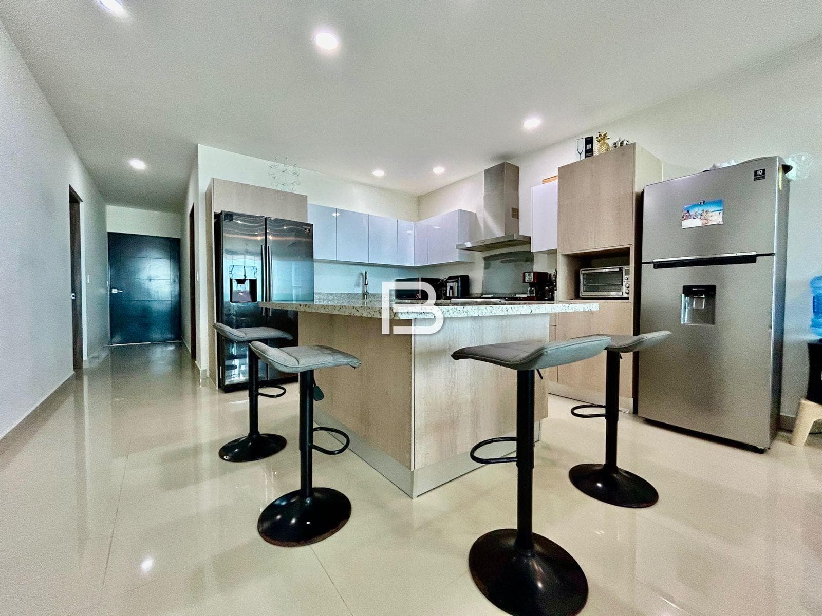Apartment for Sale in the Aqua H2O Residential Complex in Cancun