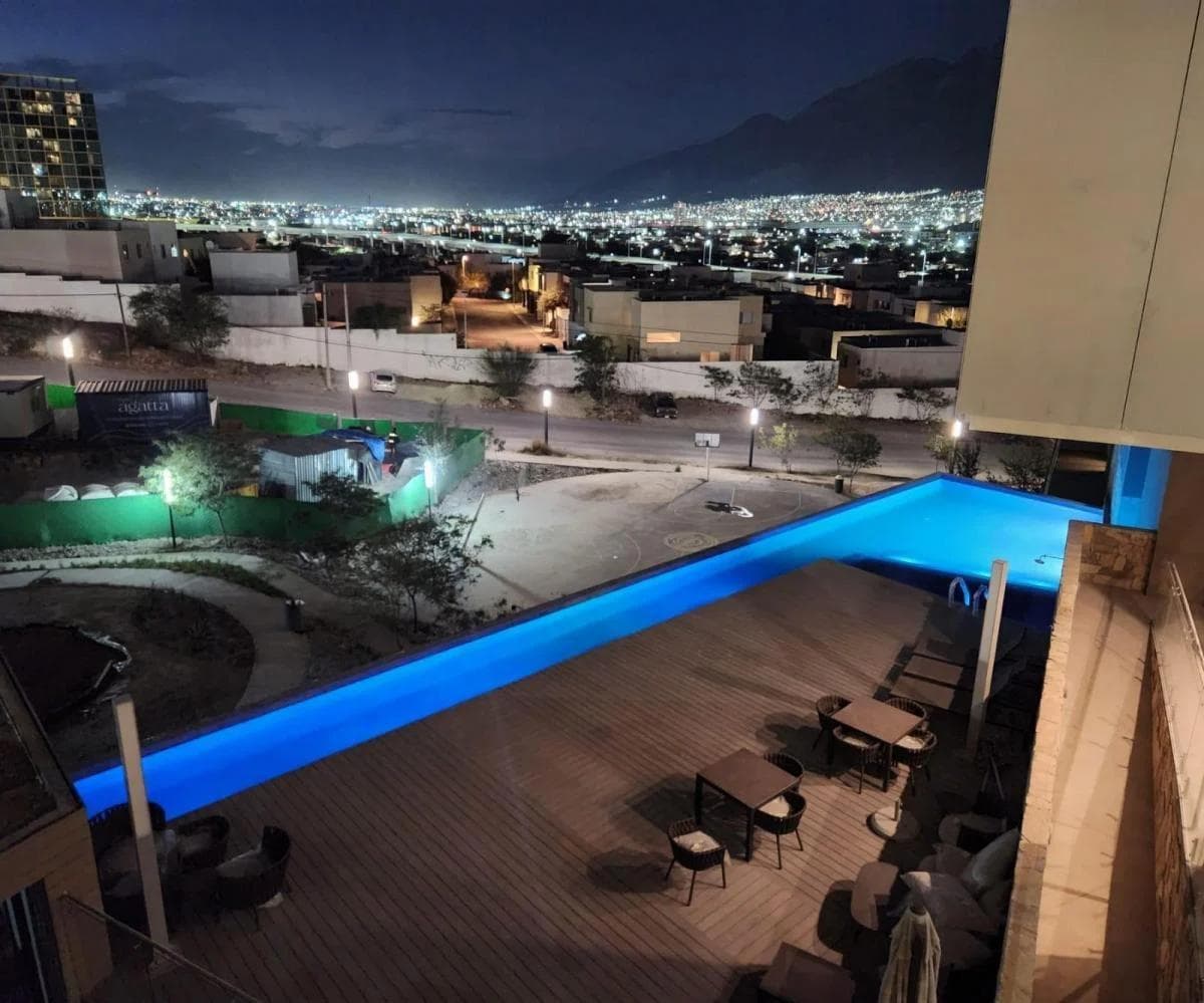 Apartment in the Valle Poniente Area