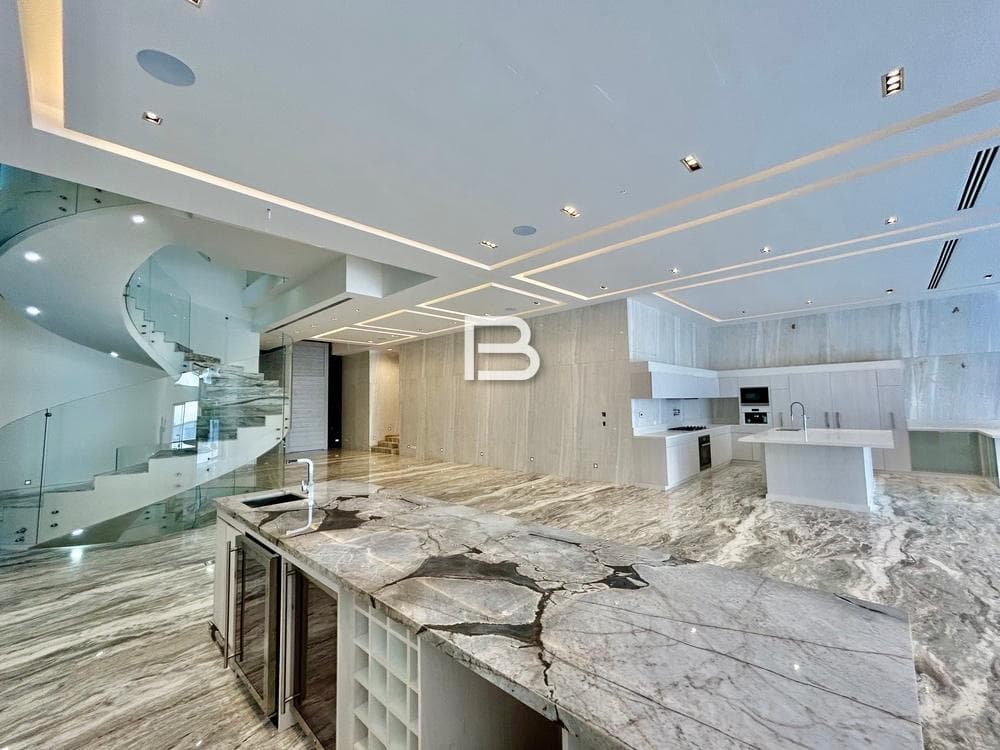 Mansion for Sale in Isla Dorada, Cancún
