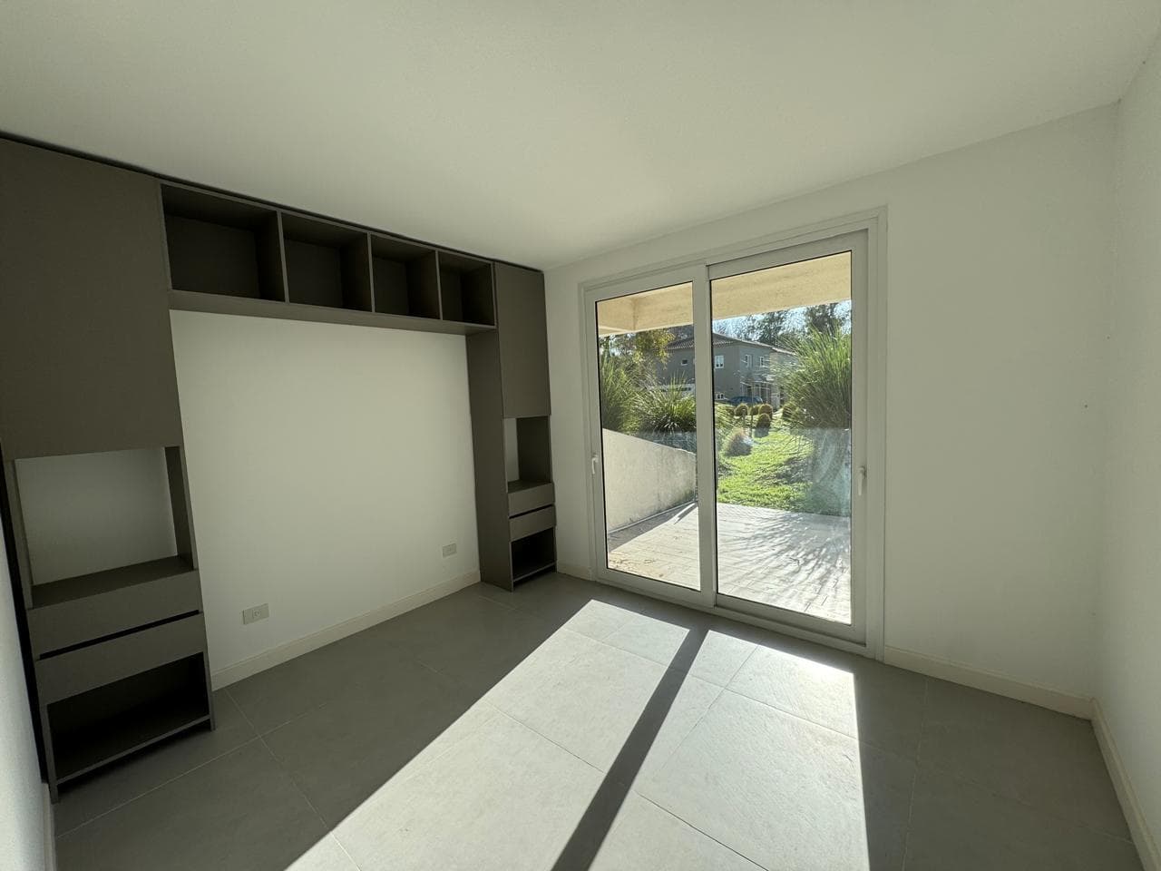 3-room ground-floor apartment in Pilar