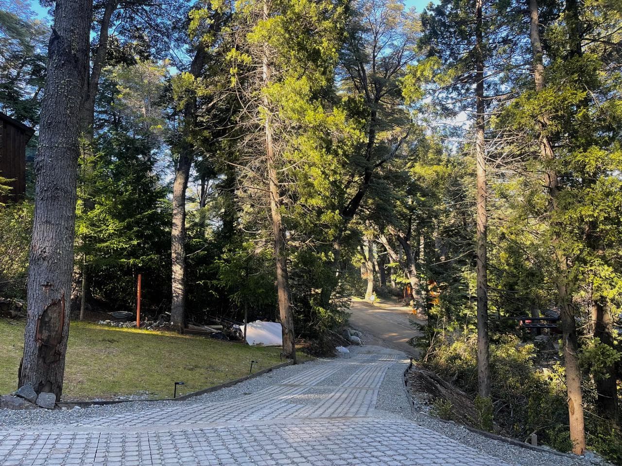 Brand-new house in the Arelauquen Forest, Bariloche