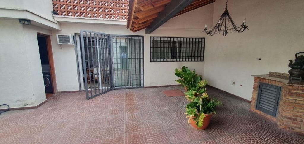 298 Saenz Peña - Luján de Cuyo