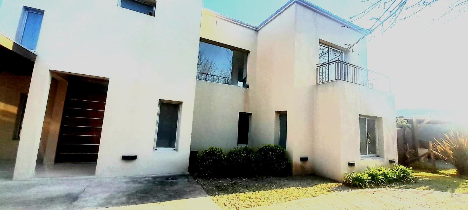 House for Sale, 7 Bedrooms - Qualifies for a Mortgage - Santa Catalina, Villanueva