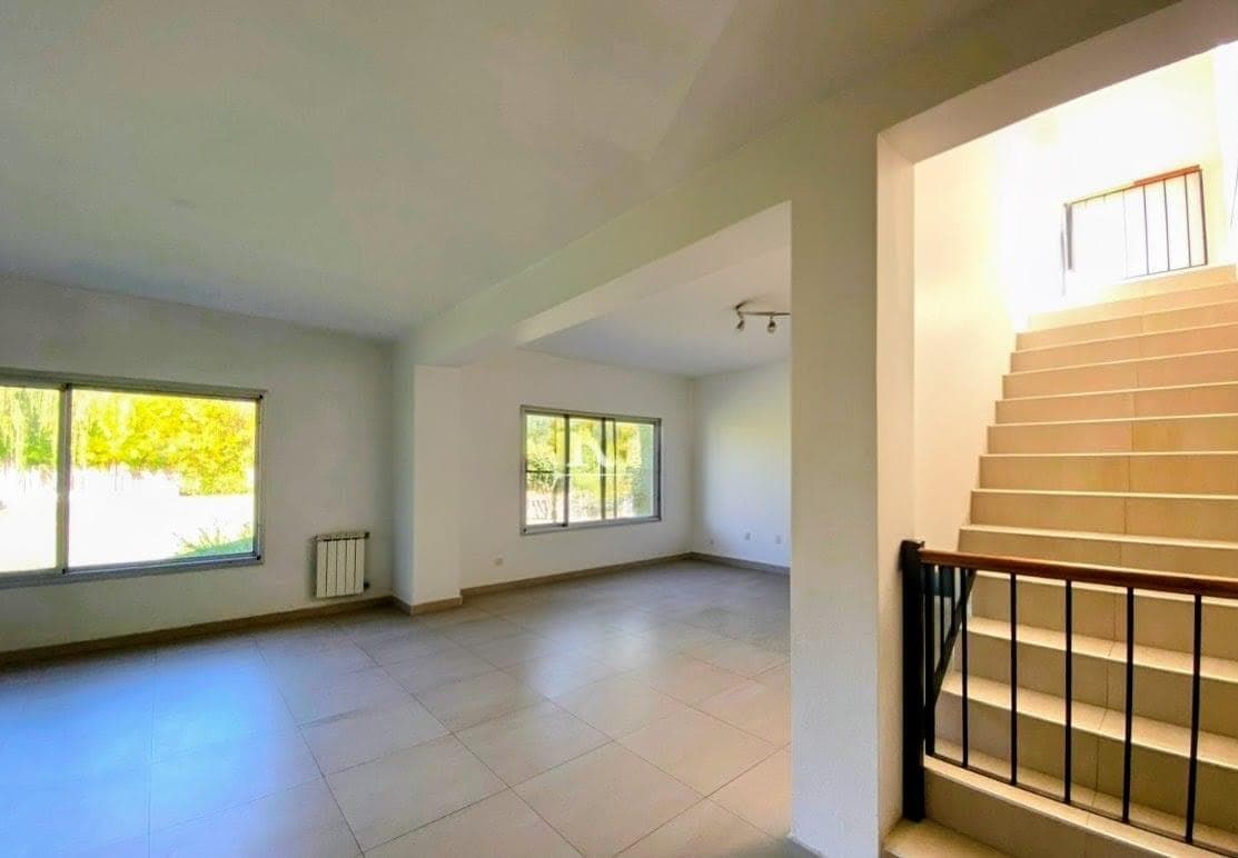 House for Sale, 7 Bedrooms - Qualifies for a Mortgage - Santa Catalina, Villanueva