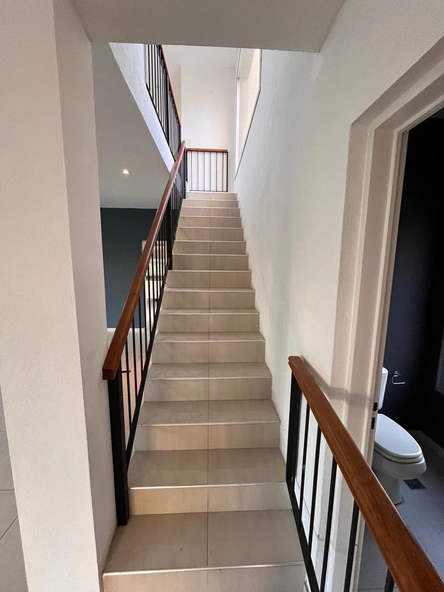 House for Sale, 7 Bedrooms - Qualifies for a Mortgage - Santa Catalina, Villanueva