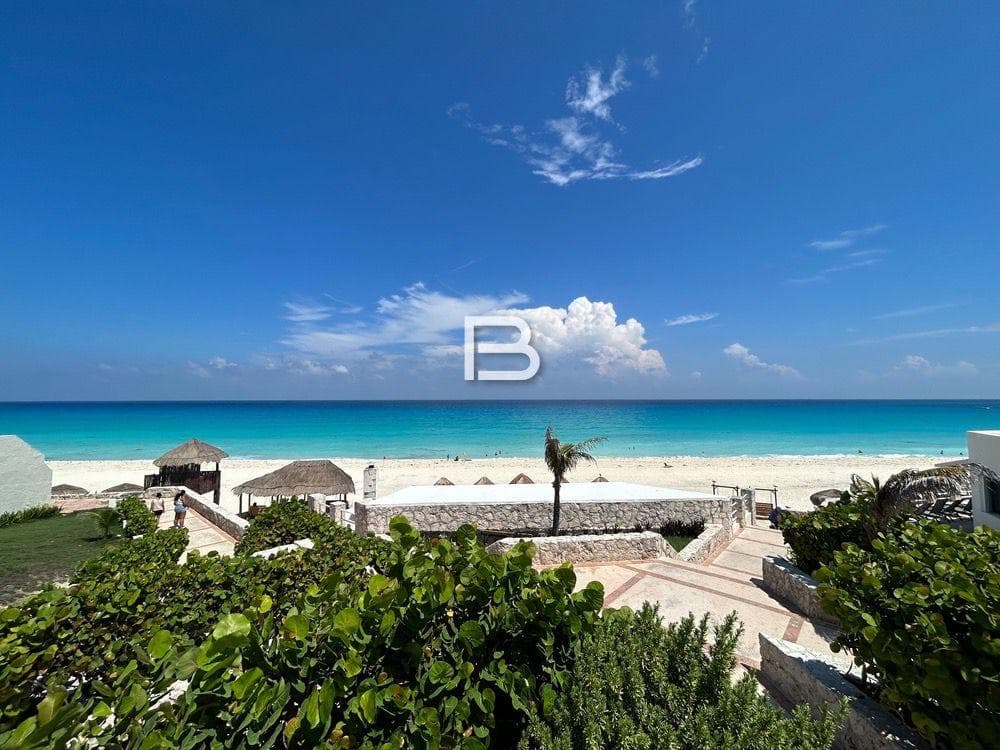 Apartment for Sale in SolyMar, Cancún Hotel Zone