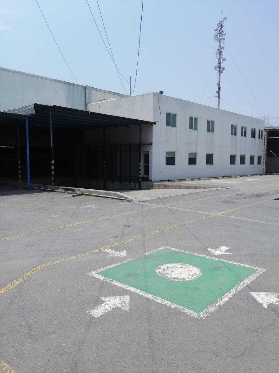 Commercial Warehouse for Rent on López Mateos Avenue, San Nicolás