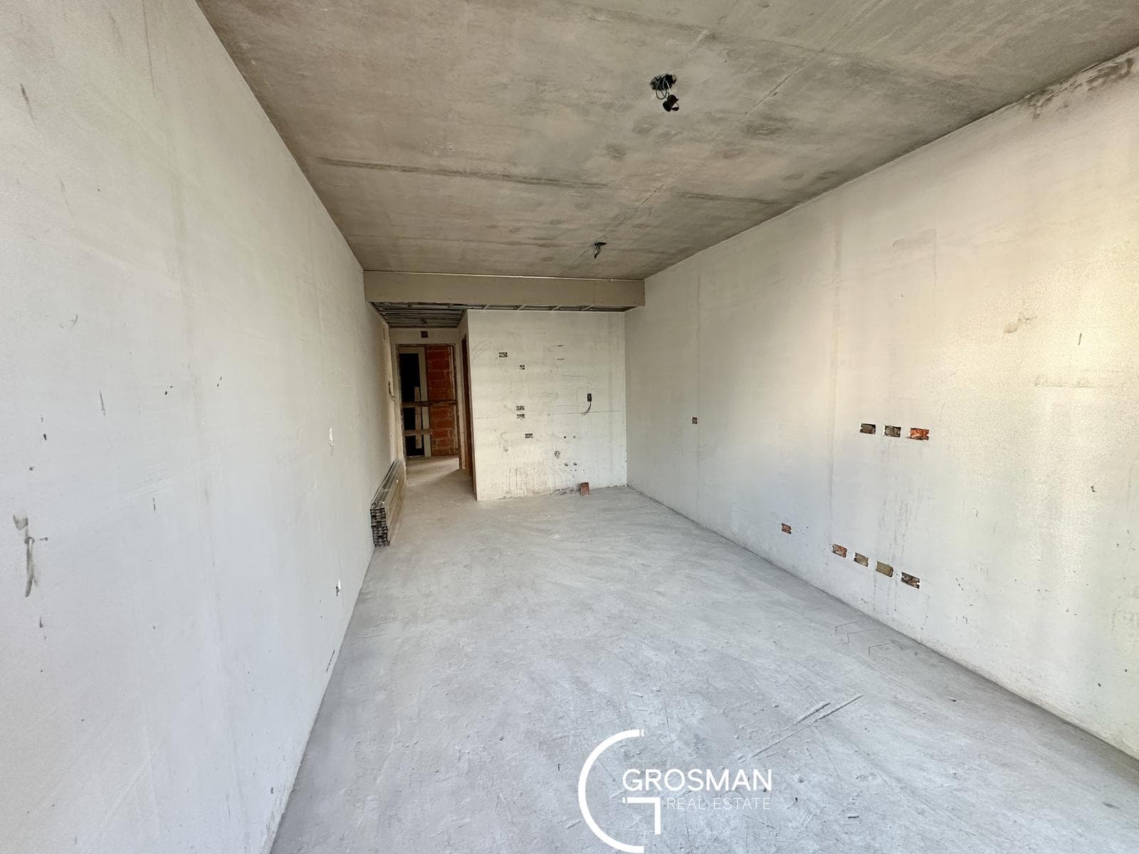 For Sale - Apartment - Studio - Parking Space - Open View - Very Bright - Nuñez