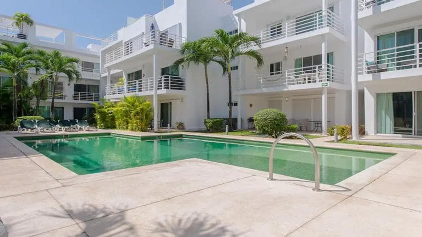 Furnished 2-Bedroom Apartment for Rent | Pelicanos Condominium, Playa del Carmen