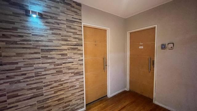 Spacious office spaces for sale and rent on Florida Street