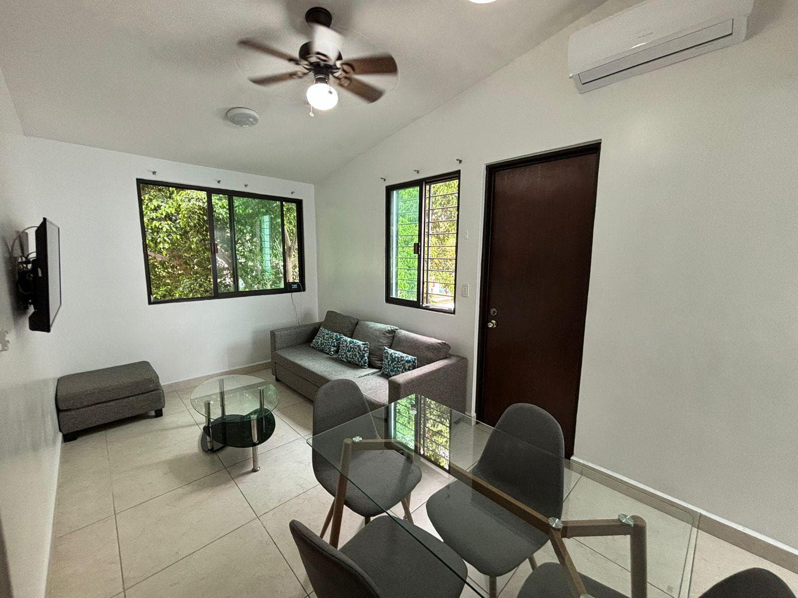 Furnished and fully equipped apartment for rent in Playacar Phase 2