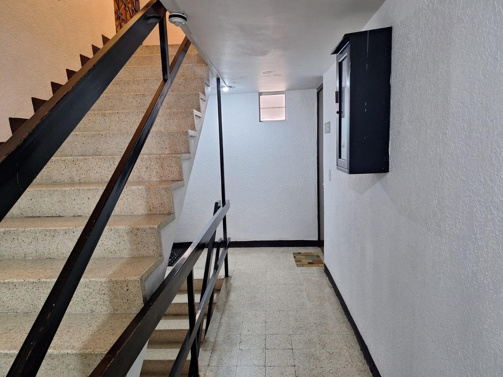 THREE-BEDROOM APARTMENT IN COYOACAN