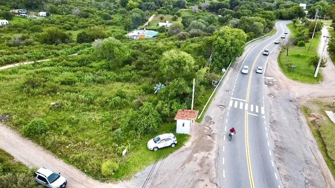 LAND IN VALLE HERMOSO ALONG THE HIGHWAY