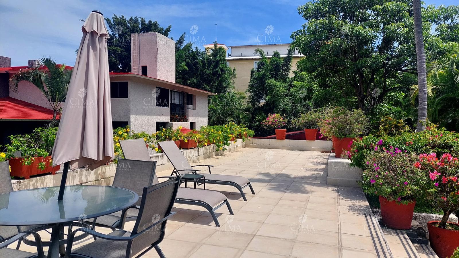 Venta departamento en Acapatzingo - V345