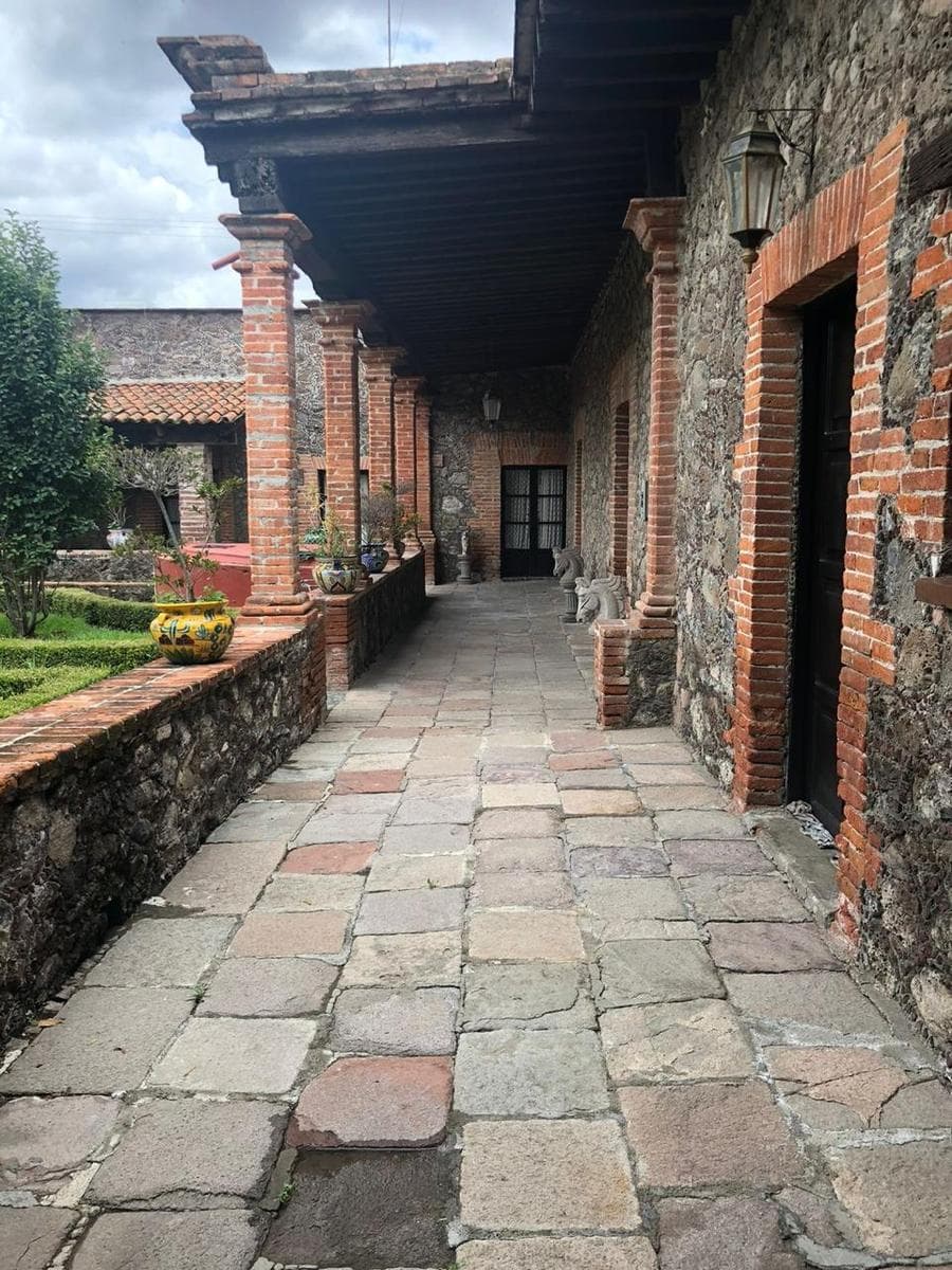 House for Sale in Villas de Tezontepec, Hidalgo