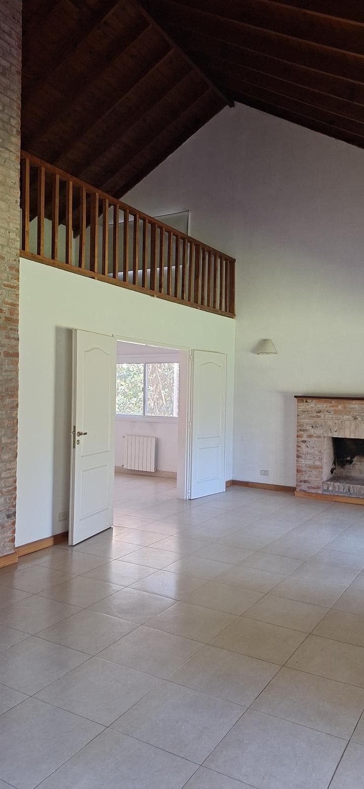 Barrio Privado Bermudas - Casa en Venta - En planta baja - LNI 897