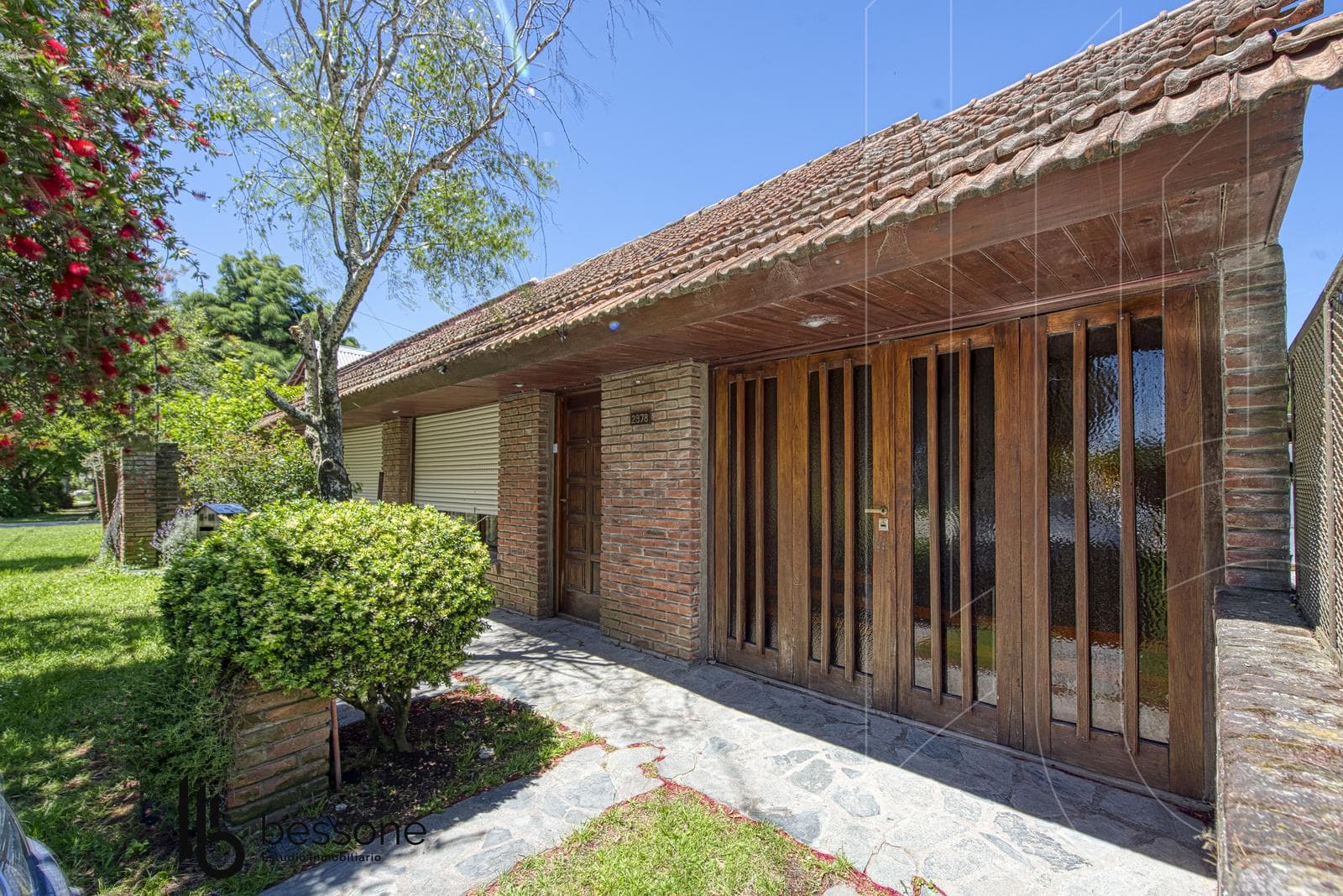 House in Aeroparque