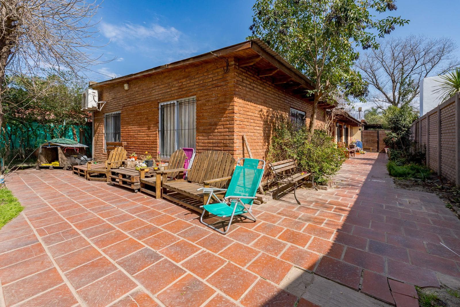 House in Roldan, Santa Teresa