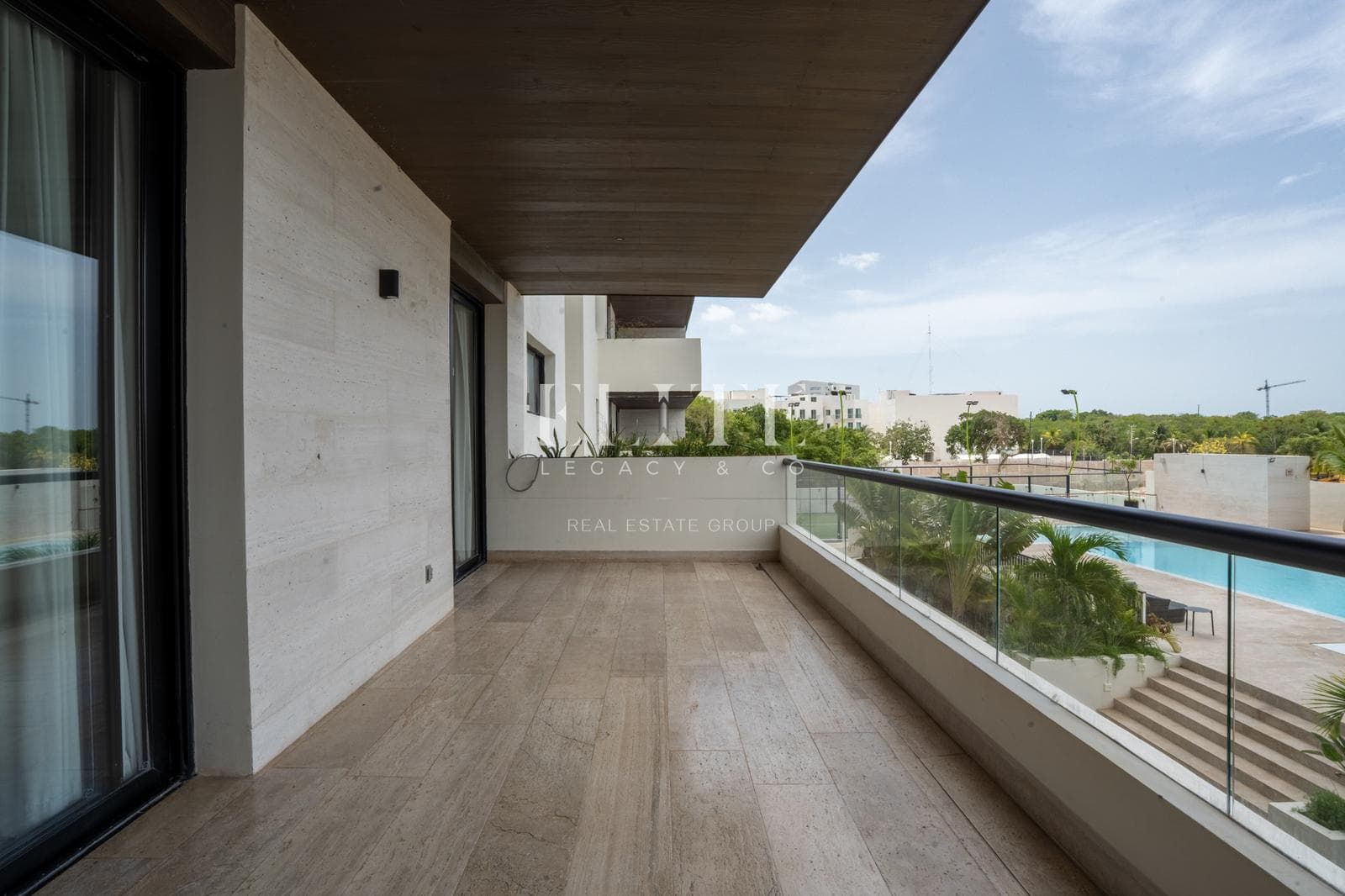 Departamento de 3 Recámaras en Venta en Vela Towers
