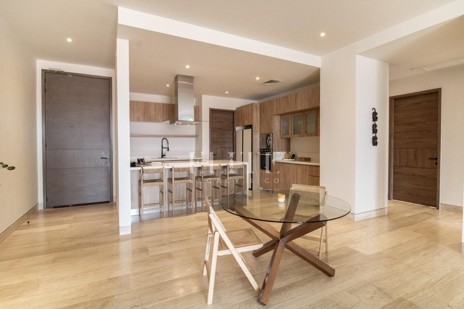 Departamento de 3 Recámaras en Venta en Vela Towers