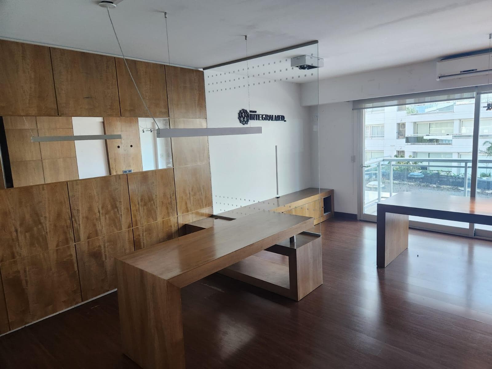 Unfurnished studio apartment for sale, suitable for professionals, at Harbour Residences.