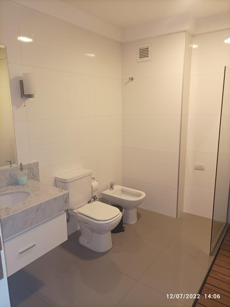 Monoambiente en venta sin muebles, Apto Profesional en Harbour Residences.