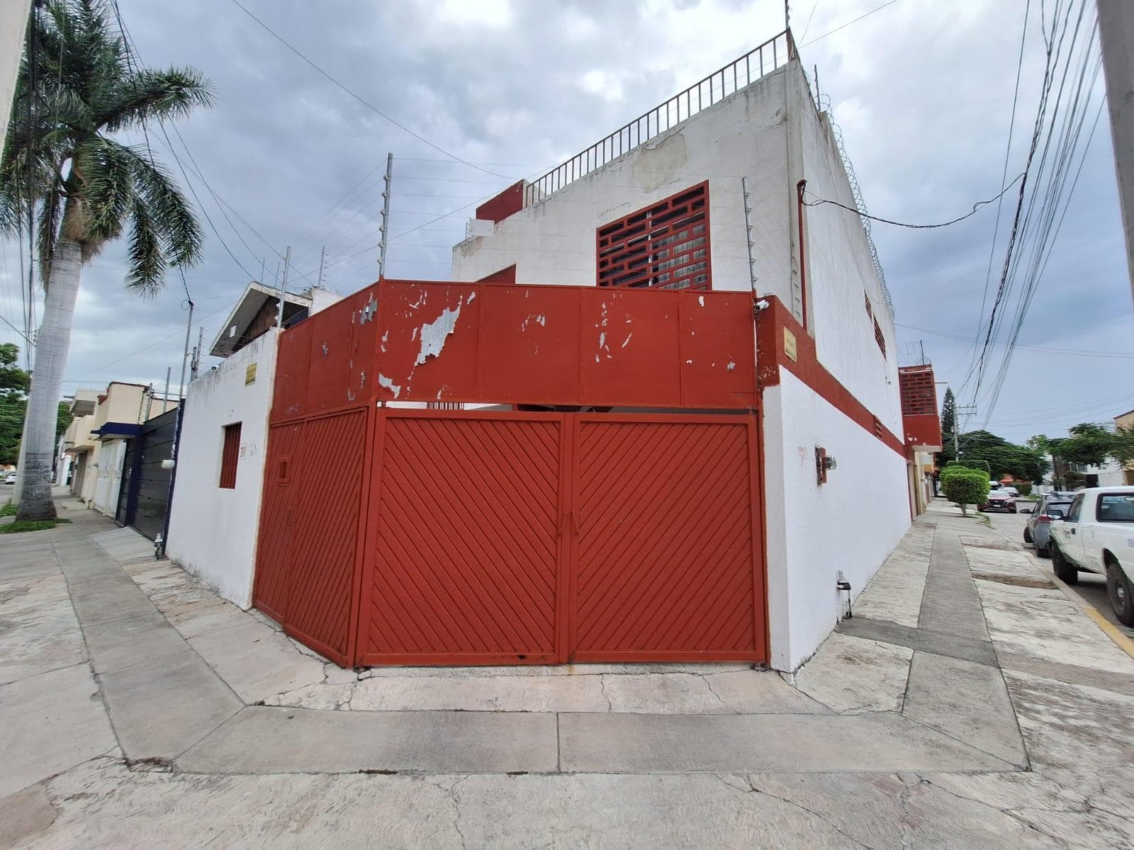 Casa en León Moderno ideal para Oficinas, Clínica o casa habitación