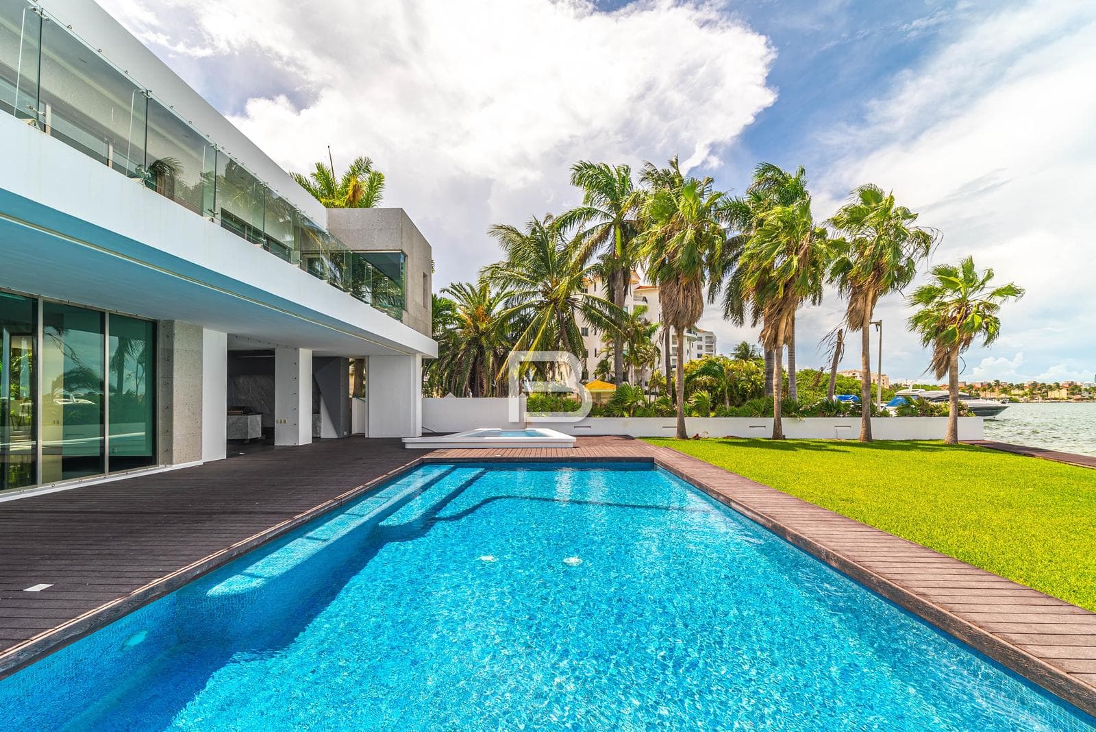 House for Sale in Isla Dorada, Cancun Hotel Zone