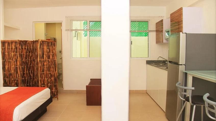 Furnished Studio for Rent | Colosio, Playa del Carmen | Near the Beach and 5th Avenue