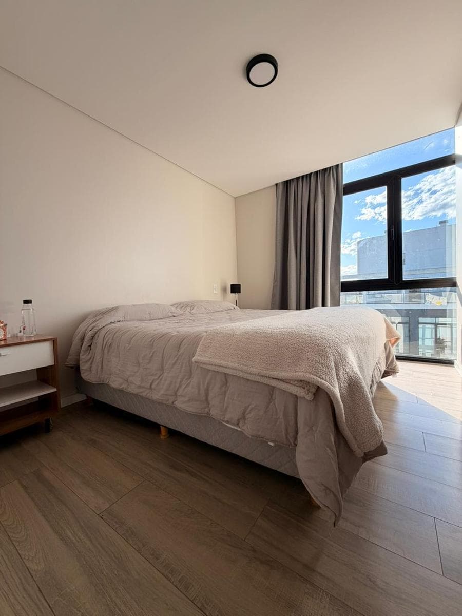 Departamento en Chauvin con terraza propia cochera y baulera
