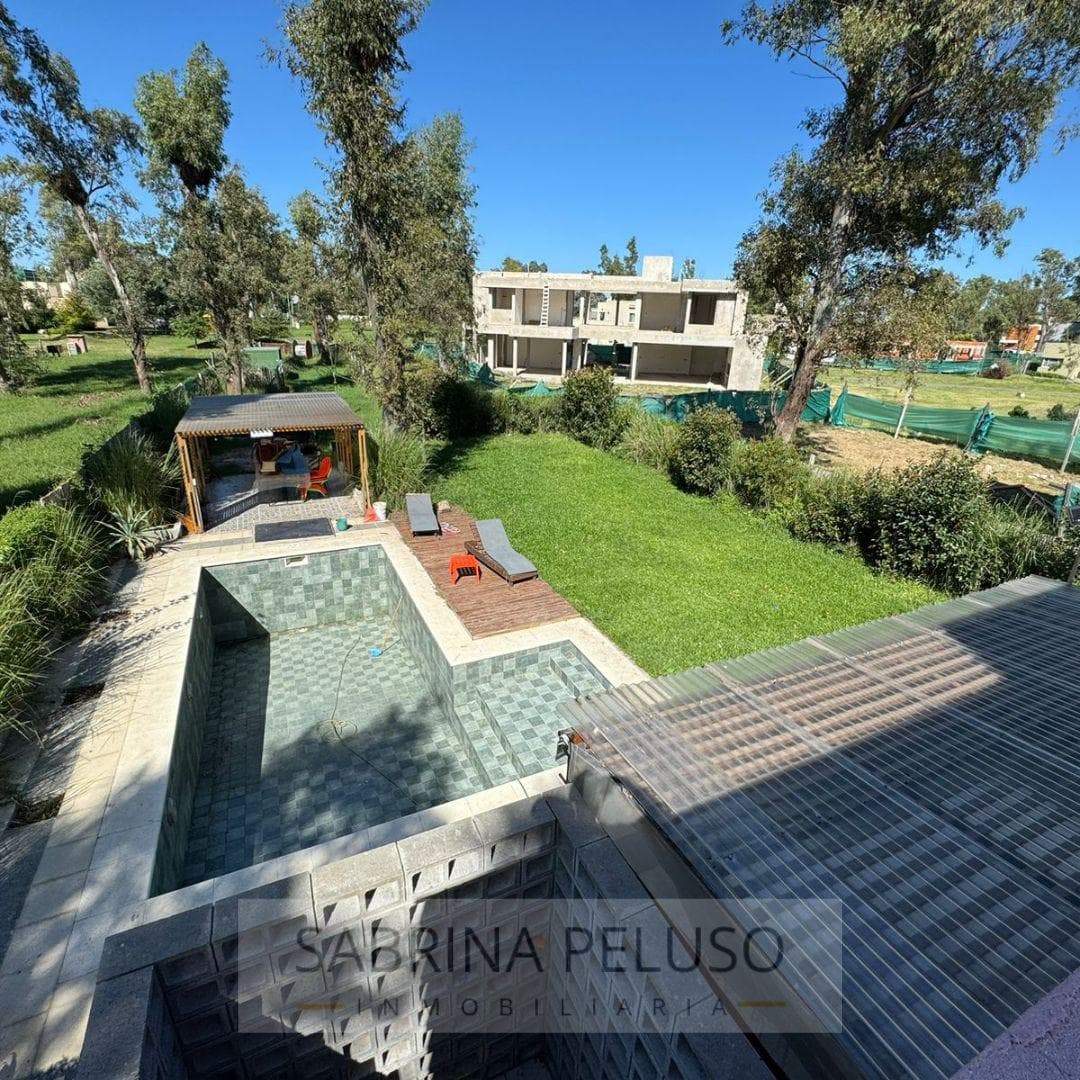 House for Sale in Alvarez del Bosque
