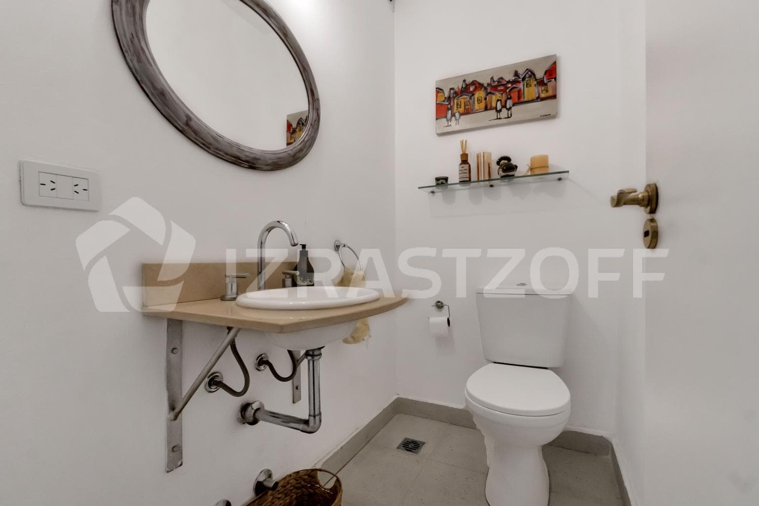 House for Sale in Los Lagartos: 3 suites plus another room with private bathrooms