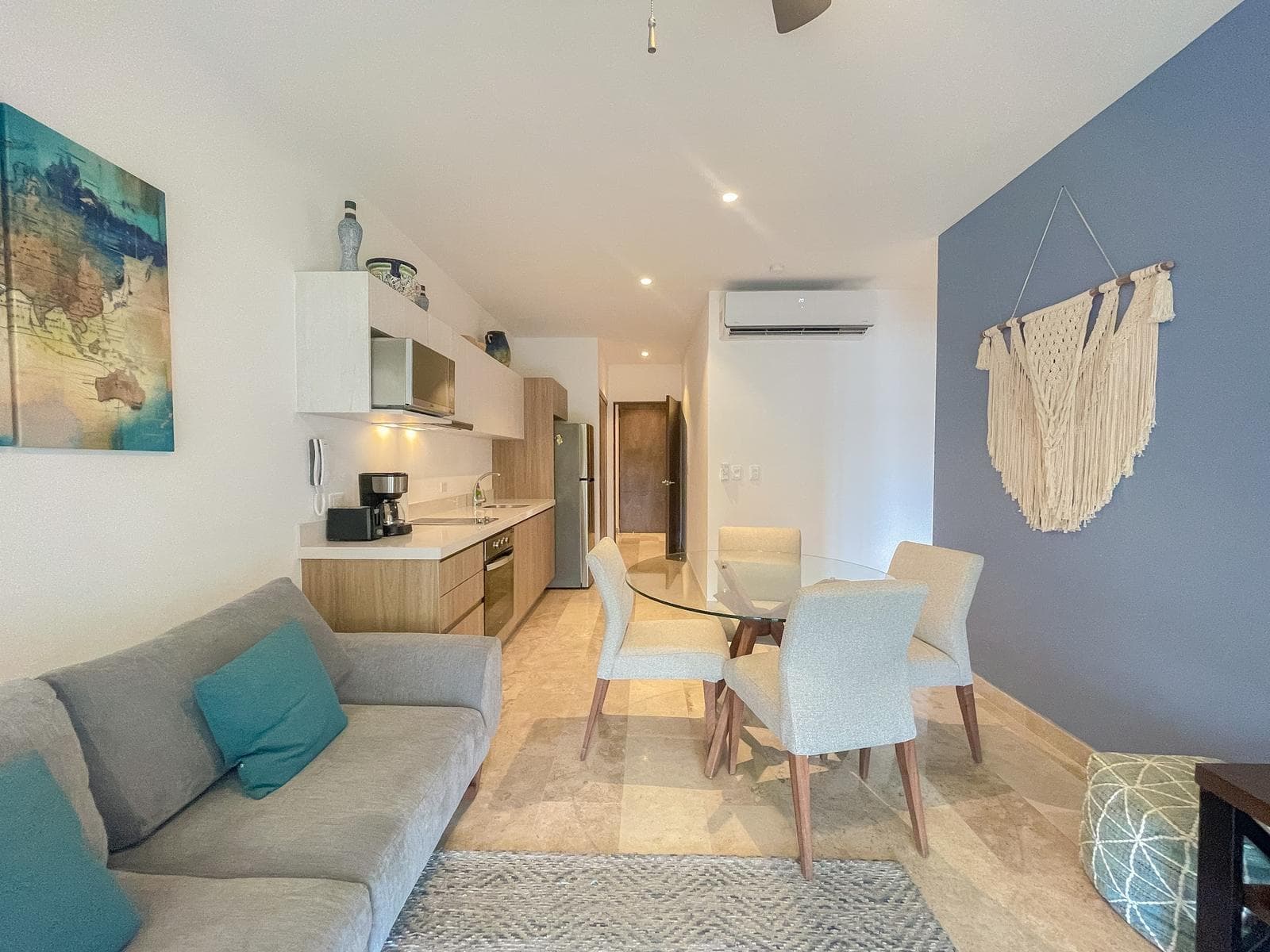 Apartment for SALE in IPANA, PDC, 2 bedrooms, 2 bathrooms, on Calle 38 between Av. 10 and 15