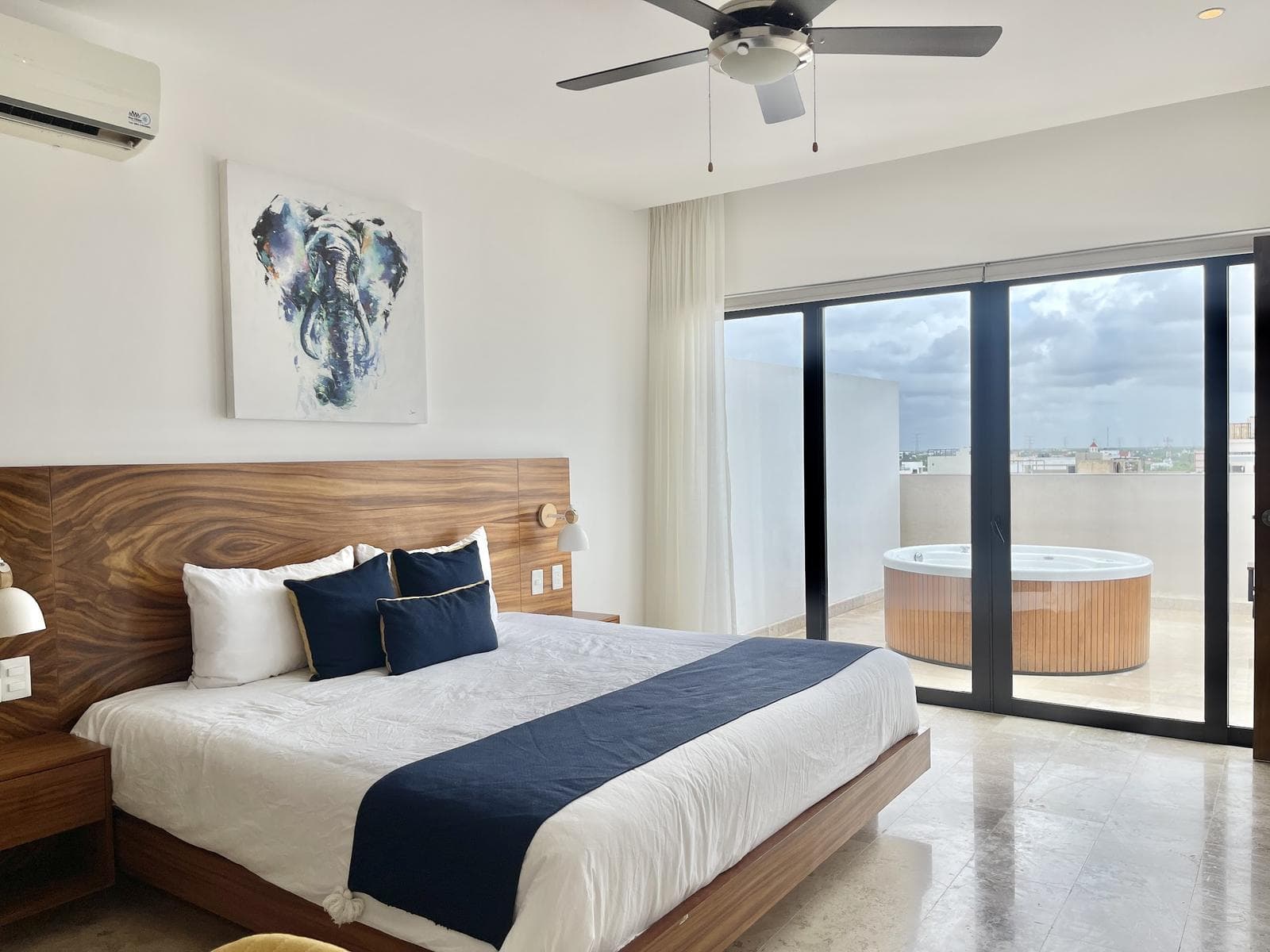 Apartment for SALE in IPANA, PDC, on Calle 38 between Av. 10 and 15