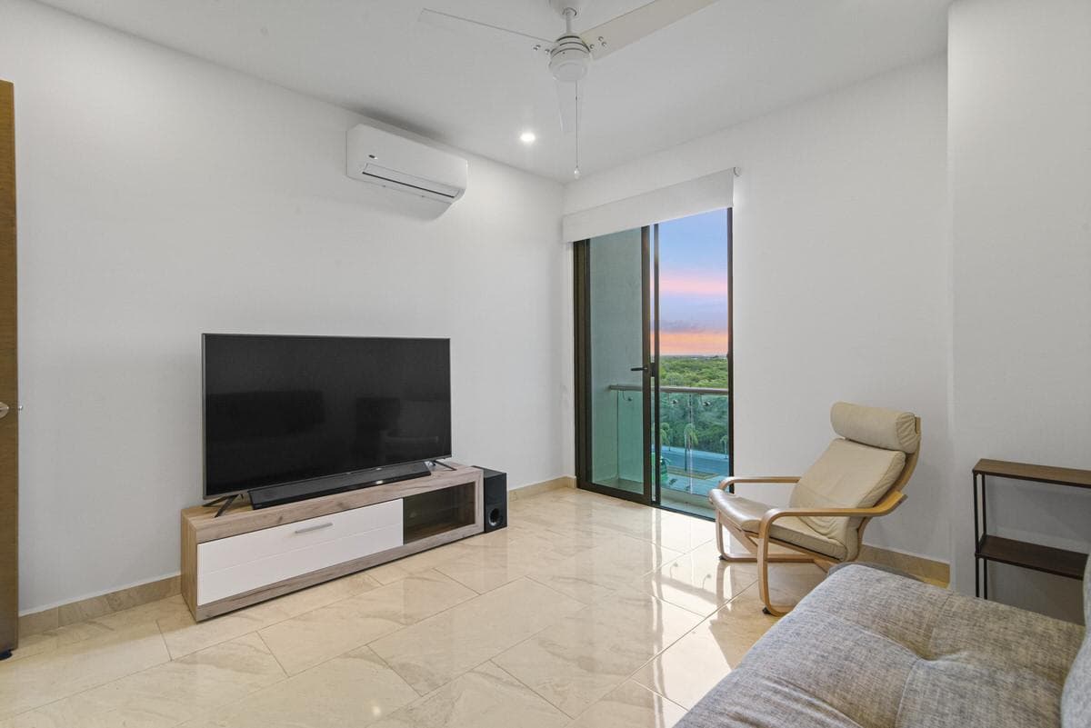 Apartment for SALE 3 BED 2 BATH FULLY FURNISHED