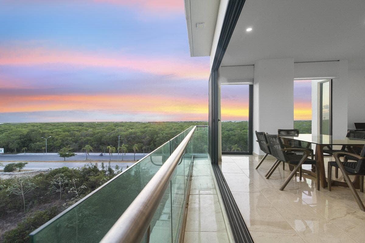 Apartment for SALE 3 BED 2 BATH FULLY FURNISHED