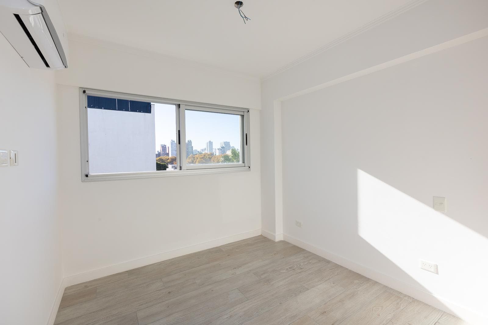 4-room apartment for sale in Villa Urquiza—terrace, barbecue, pool, brand-new, mortgage-eligible