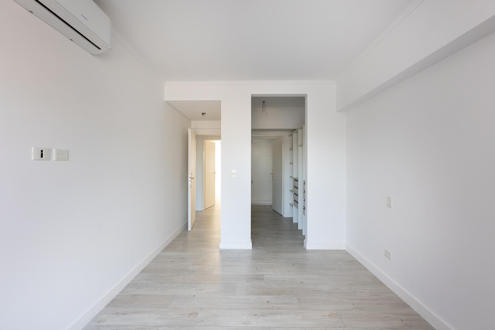 4-room apartment for sale in Villa Urquiza—terrace, barbecue, pool, brand-new, mortgage-eligible