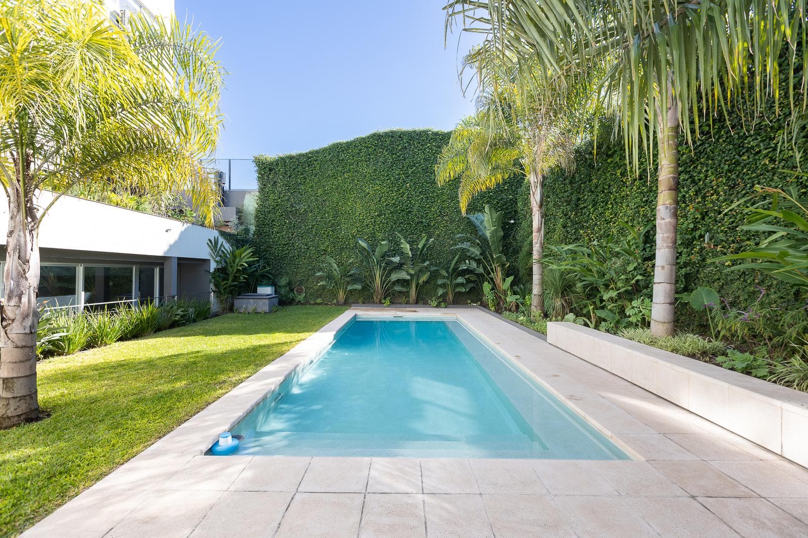 4-room apartment for sale in Villa Urquiza—terrace, barbecue, pool, brand-new, mortgage-eligible
