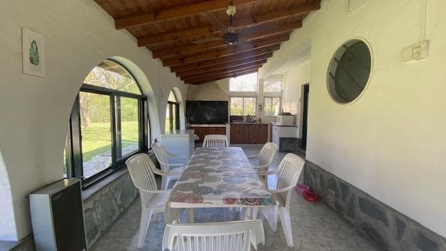 5-room house with a large garden for sale in El Cazador