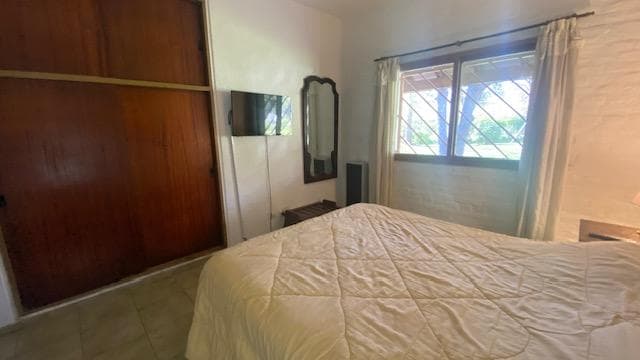 5-room house with a large garden for sale in El Cazador