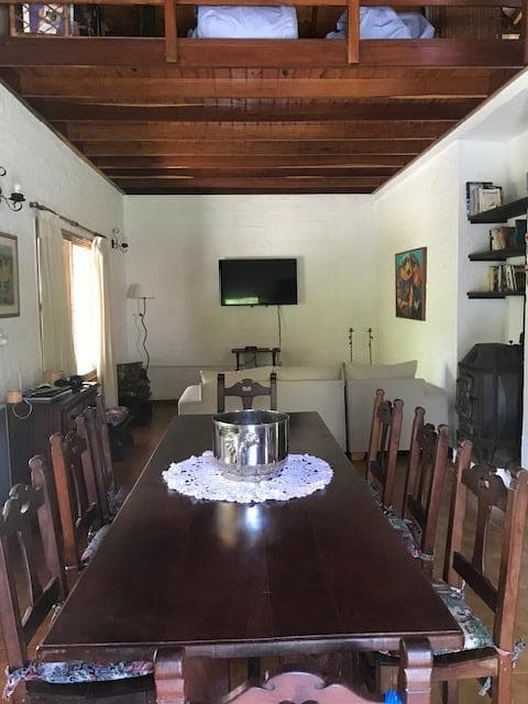 5-room house with a large garden for sale in El Cazador