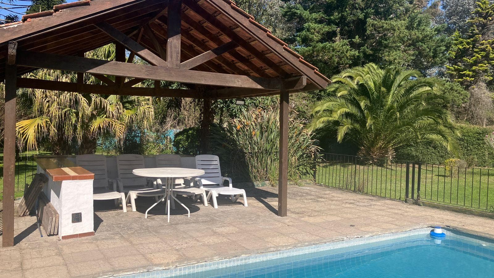 5-room house with a large garden for sale in El Cazador
