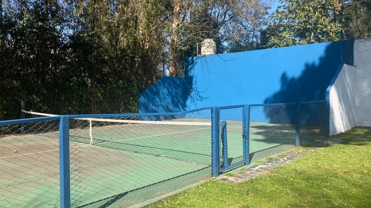 5-room house with a large garden for sale in El Cazador